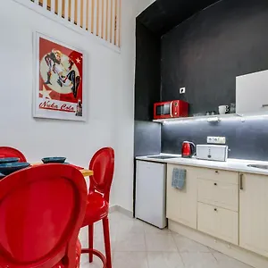 Little Cola In Dohany Street With Ac Budapeszt
